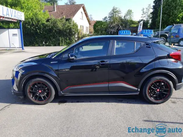 TOYOTA C-HR HYBRIDE 122h Dynamic Pack Sport