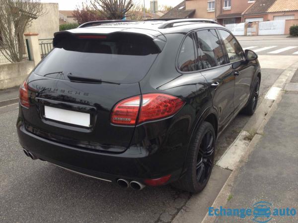 PORSCHE Cayenne Turbo FULL OPTIONS