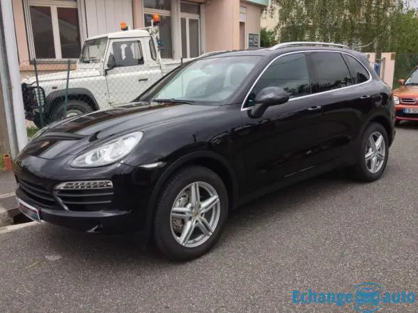 PORSCHE Cayenne S V8 4L8 400 cv SUIVI PORSCHE
