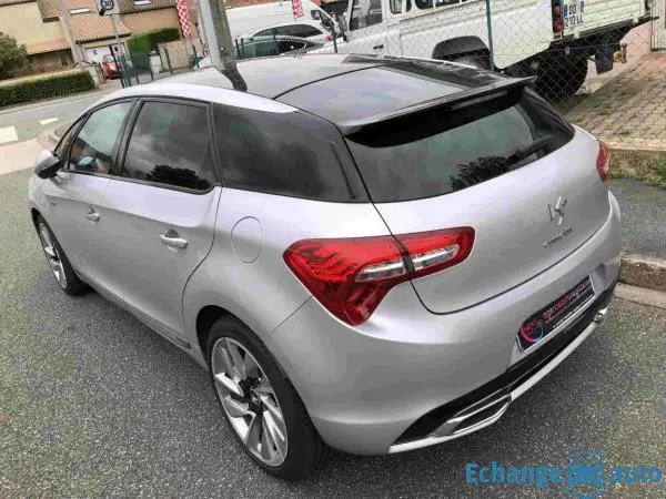 CITROEN DS5 Hybrid4 Sport Chic ETG6