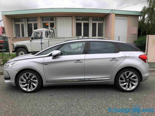 CITROEN DS5 Hybrid4 Sport Chic ETG6