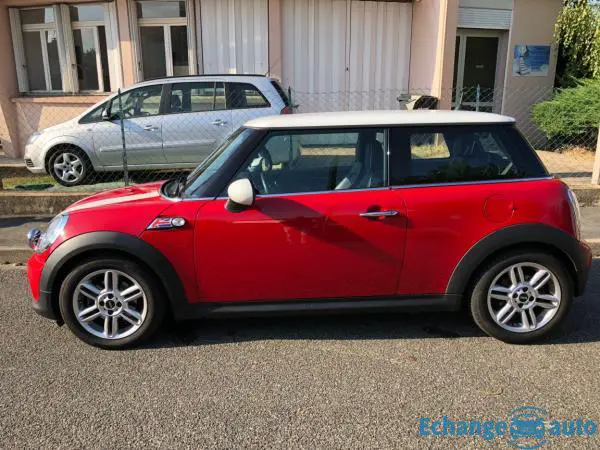 MINI Mini Cooper D 112ch Red Hot Chili II BVA