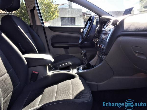 FORD Focus 1.6 TDCi 90ch Titanium 5p 