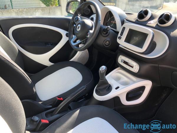 SMART FORFOUR PASSION 71 cv GPS 2016 13400 kms