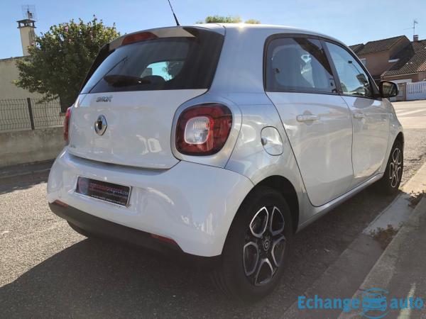 SMART FORFOUR PASSION 71 cv GPS 2016 13400 kms