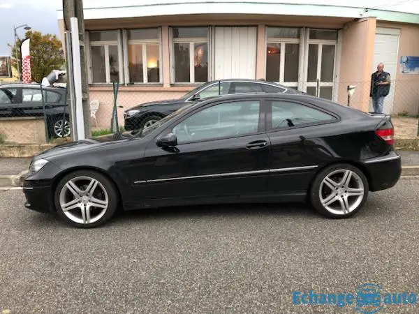 MERCEDES-BENZ Classe CLC 220 CDI  SPORT 93500kms