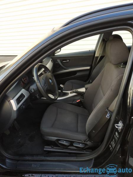 BMW SERIE 3 TOURING F31 Touring 318d 143 ch GPS