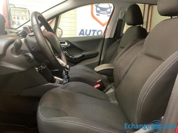 Peugeot 208 1.2 e-THP Allure 110 ch