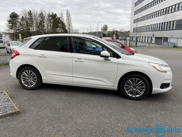 Citroën C4 1.6 Hdi 110 ch COLLECTION Toit Panoramique