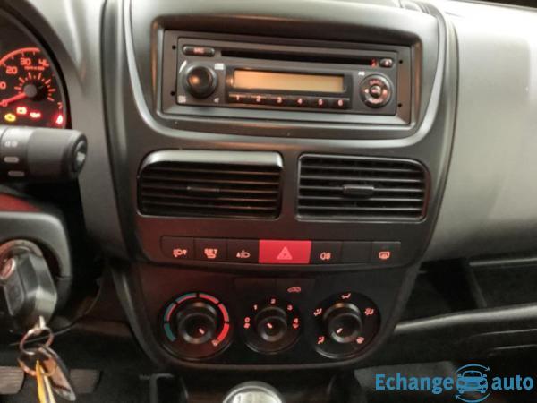 Fiat Doblo Cargo VUL 1.3 Multijet 16v 90ch Professional L1