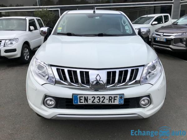 Mitsubishi L200 III DOUBLE CAB 2.4DI-D 181 INSTYLE BVA