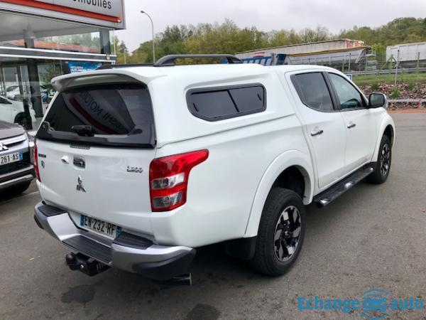 Mitsubishi L200 III DOUBLE CAB 2.4DI-D 181 INSTYLE BVA
