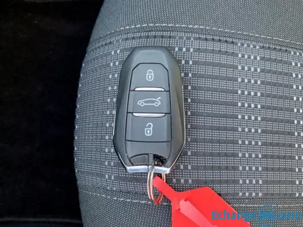 Peugeot 308 II 1.2I PURETECH 12V S&S - 110 ALLURE