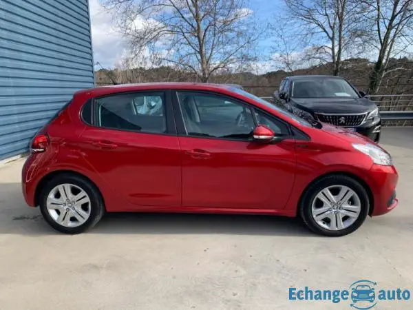 Peugeot 208 1.2I PURETECH 12V S&S - 82 SIGNATURE