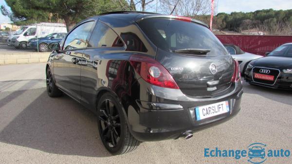 Opel Corsa 1.4i Twinsport 100cv Color Edition