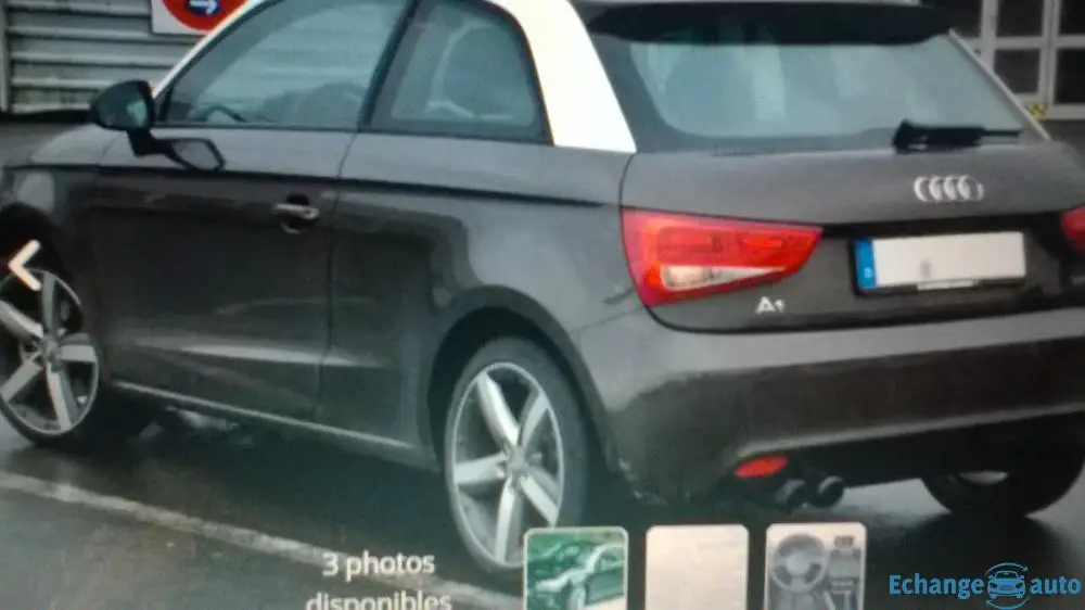 audi a1  contre moto