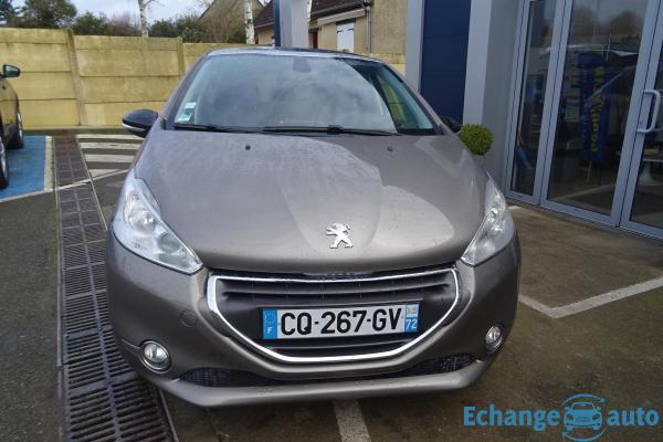 Peugeot 208 FELINE 1.6L VTI 5P 120 cv