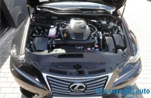 Lexus IS 200t Luxury Line