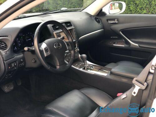 Lexus IS 250C Luxury Line
