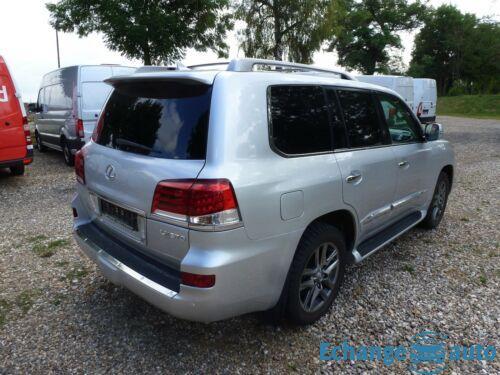 Lexus LX 570