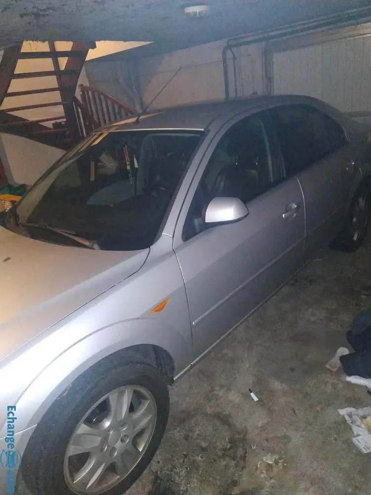 Ford Mondeo pouvant rouler a l'hetanol