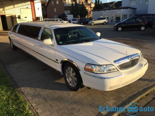 Lincoln Town Car