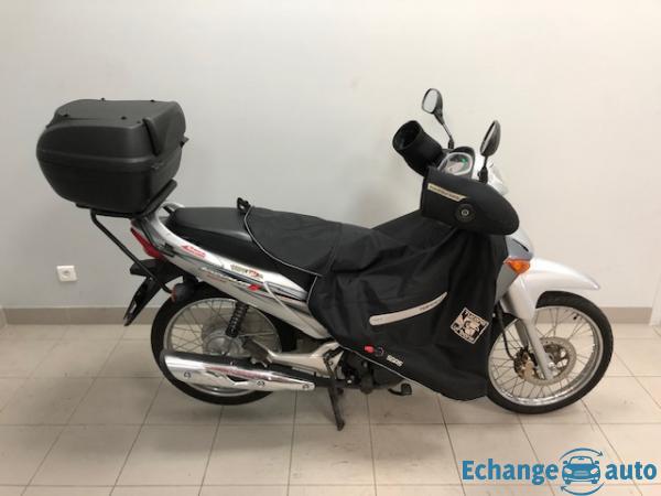 Honda INNOVA 125 - INNOVA125
