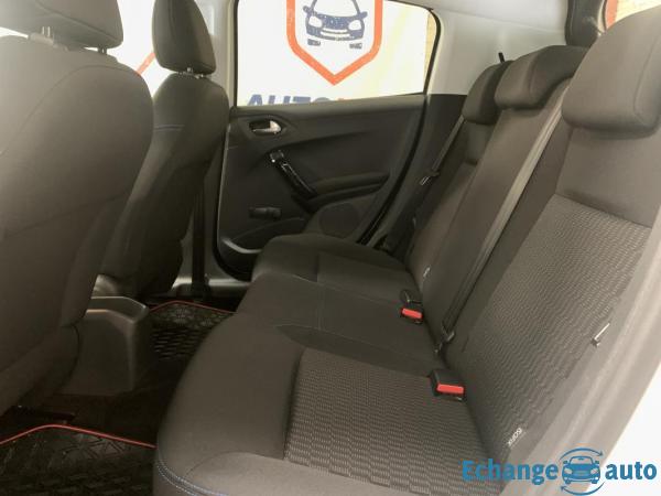 Peugeot 208 1.2 e-VTi Style 82 ch