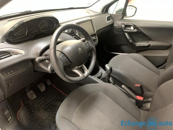 Peugeot 208 1.2 e-VTi Style 82 ch