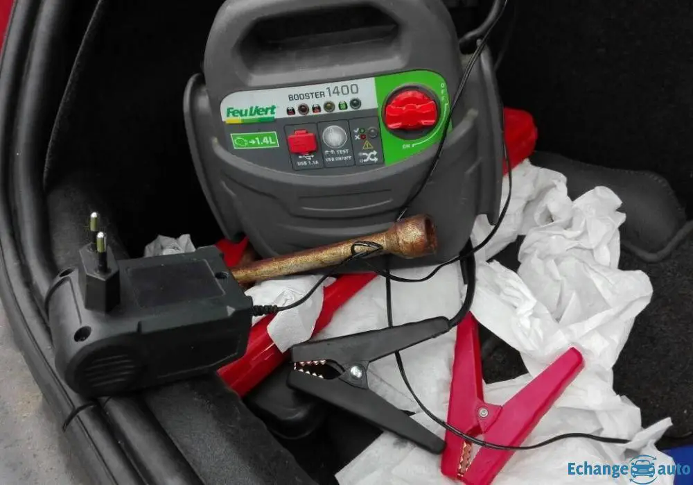 booster de demarrage voiture NEUF
