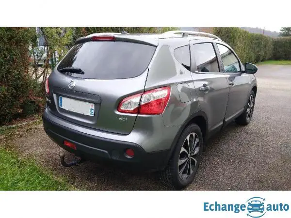 NISSAN QASHQAI 2.0 dCi 150 FAP All-Mode Connect Edition