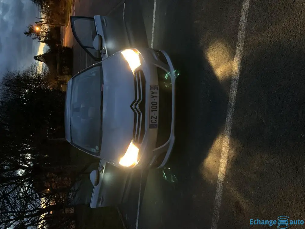 Citroën C4 1.6L e-HDI 115ch