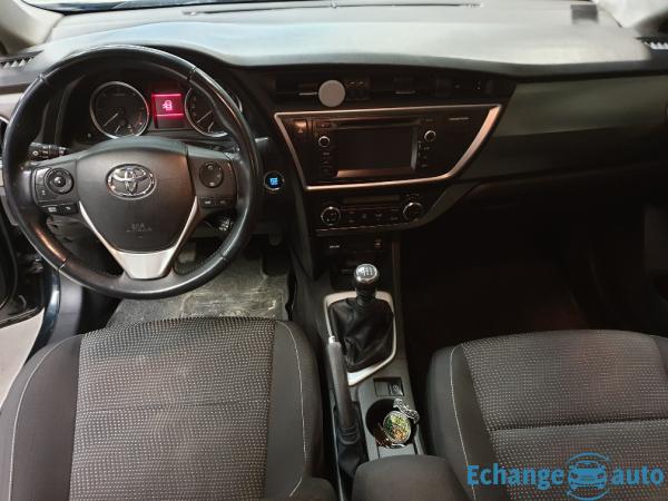 Toyota Auris DYNAMIC PACK CONFORT 2.0 D4-D 124 CH - GARANTIE 6 MOIS