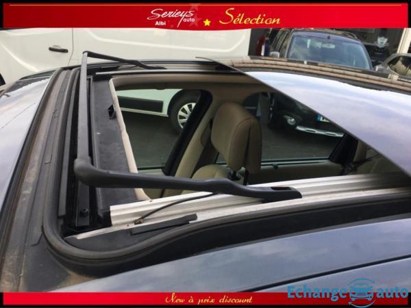 Renault Scénic II Privilège 1.9 dCi 130 Attelage