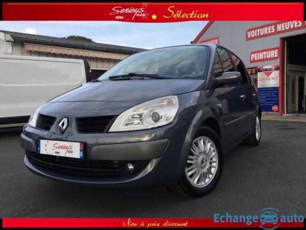 Renault Scénic II Privilège 1.9 dCi 130 Attelage