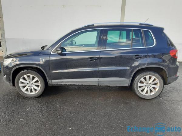 Volkswagen Tiguan 2.0 TDI 140 SPORTLINE 4MOTION