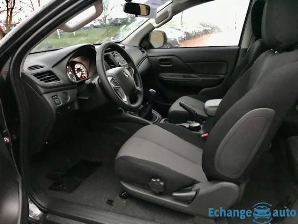 Mitsubishi L200 CLUB CAB 2.2 DI-D 150 4WD INVITE 2P