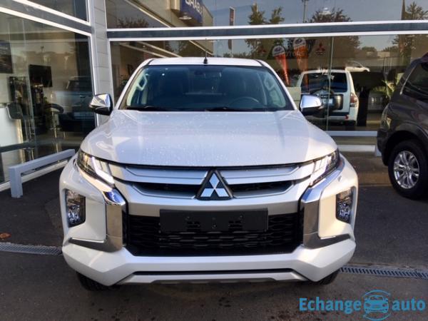 Mitsubishi L200 CLUB CAB 2.2 DI-D 150 4WD INSTYLE 2p