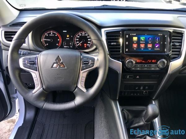 Mitsubishi L200 CLUB CAB 2.2 DI-D 150 4WD INSTYLE 2p