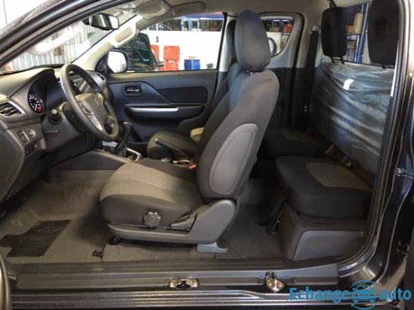 Mitsubishi L200 CLUB CAB 2.2 DI-D 150 4WD INTENSE 2p