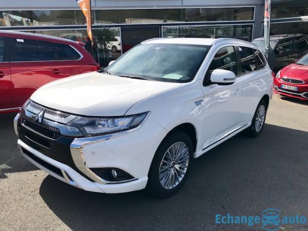 Mitsubishi Outlander PHEV 3 III (2) TWIN MOTOR 4WD INTENSE MY19