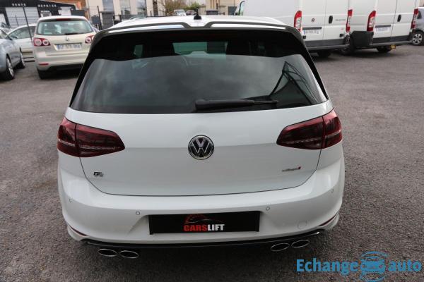 Volkswagen Golf R 2.0 TFSI 300 CV