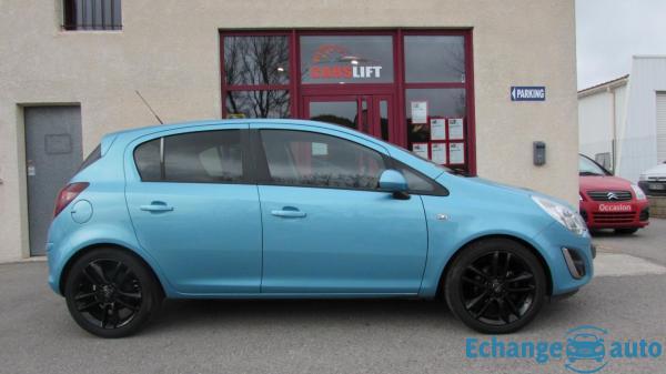 Opel Corsa 1.4i Twinsport 100cv Color edition 1ère main
