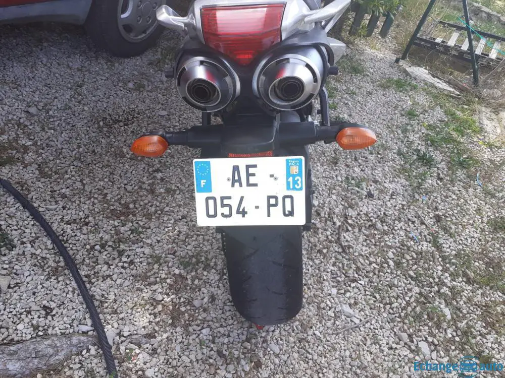 Yamaha fz6 s2 etat parfait