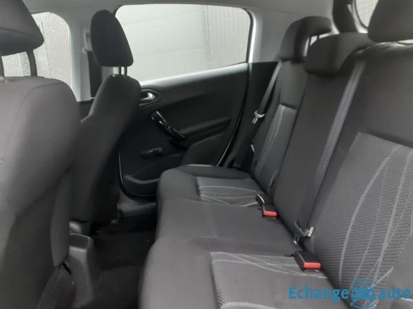 Peugeot 208 ACTIVE 1.4 HDI 68 CH - GARANTIE 6 MOIS