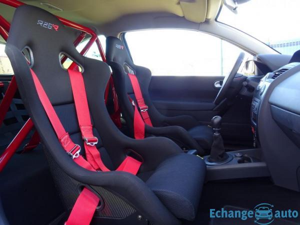 Renault Mégane Coupé 2.0l 230 CH R26R R26-R