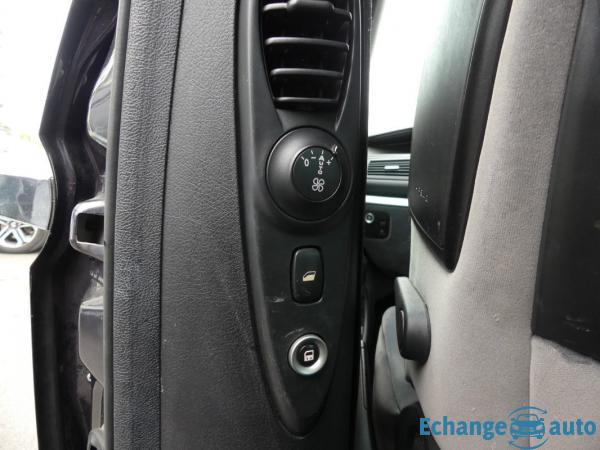 Peugeot 807 (2) 2.0 HDI 136 FAP FAMILY BVM6