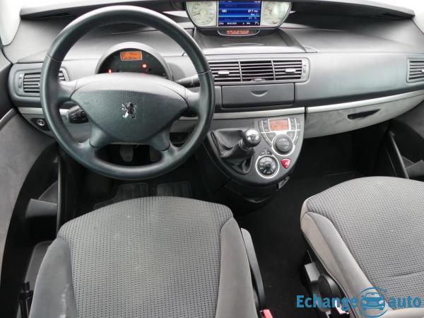 Peugeot 807 (2) 2.0 HDI 136 FAP FAMILY BVM6