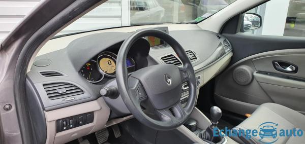 Renault Mégane ESTATE 1.5 DCI 110 CARMINAT TOMTOM GARANTIE 3 MOIS ESSENTIELLE