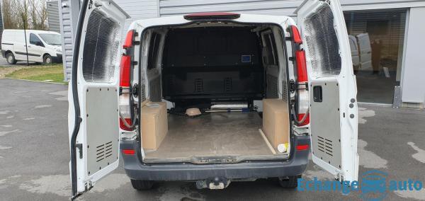 Mercedes Classe V VITO PHASE II CDI COMPACT 95cv GARANTIE 6 MOIS ESSENTIELLE